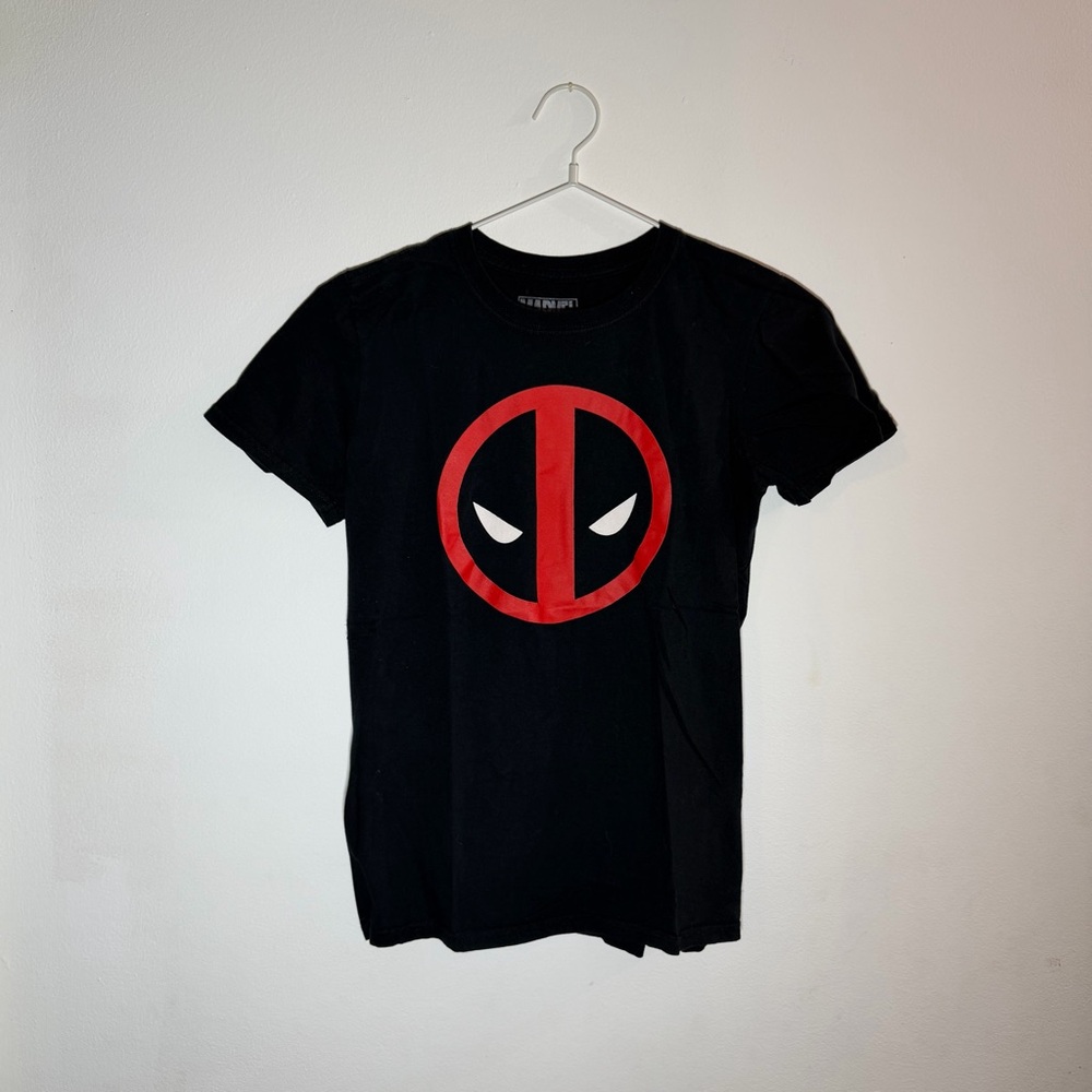 Deadpool Tee